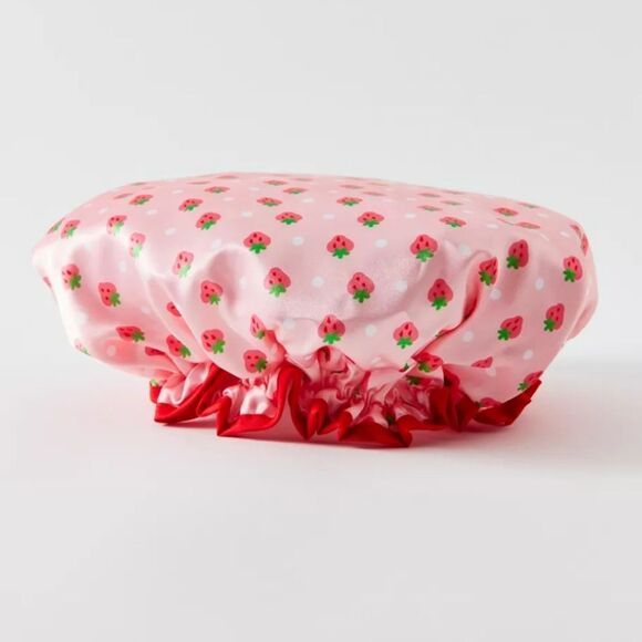 Celavi X Strawberry Shortcake Perfect Hair Shower Cap - Picture 3 of 4